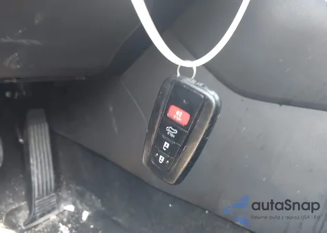 2021 Toyota Rav4 Xle из США, поврежденный, VIN 2T3P1RFV4MC142583